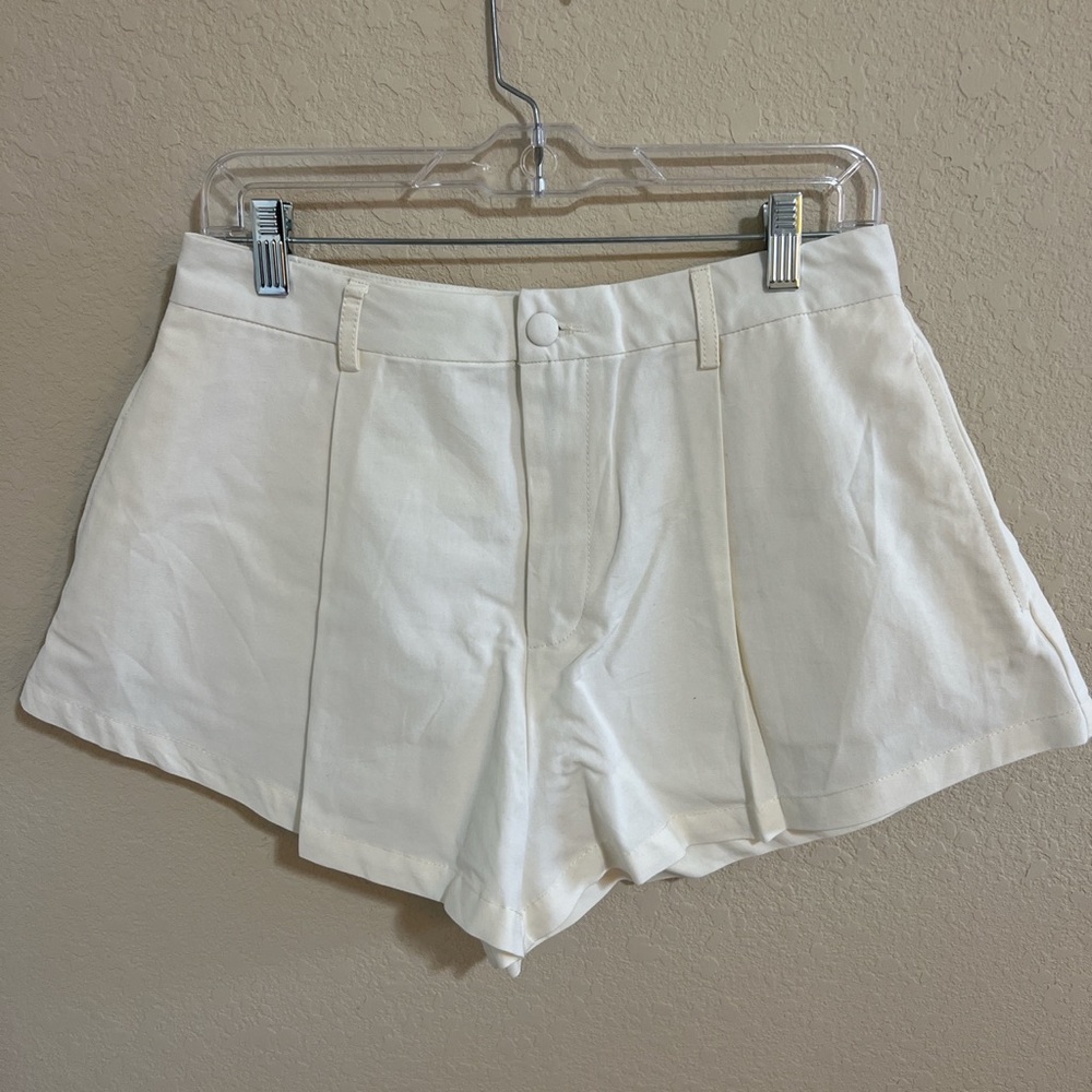 Pleated Shorts